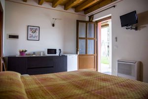 rooms farmhouse lake garda