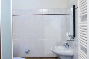 rooms farmhouse lake garda